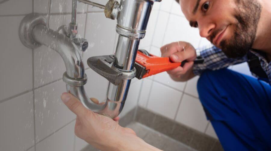 Local tankless water heater installation in Kootenai, ID